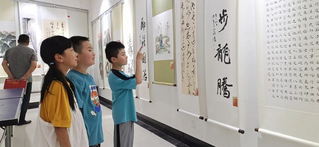 江上流韵 翰墨风云——庆祝中国共产党成立100周年书画联展在我县展出（附部分展览作品）