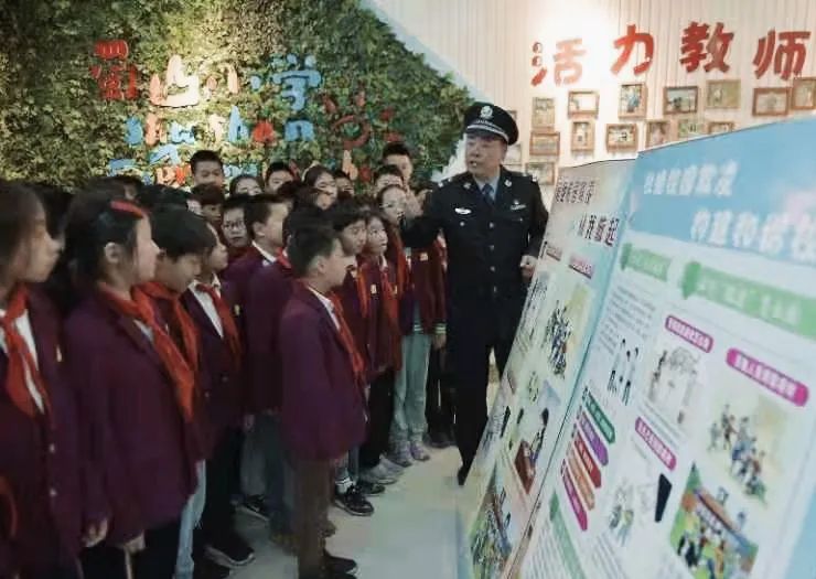 八一 特稿‖安徽全椒籍合肥民警王圣前：脱下军装穿上警服